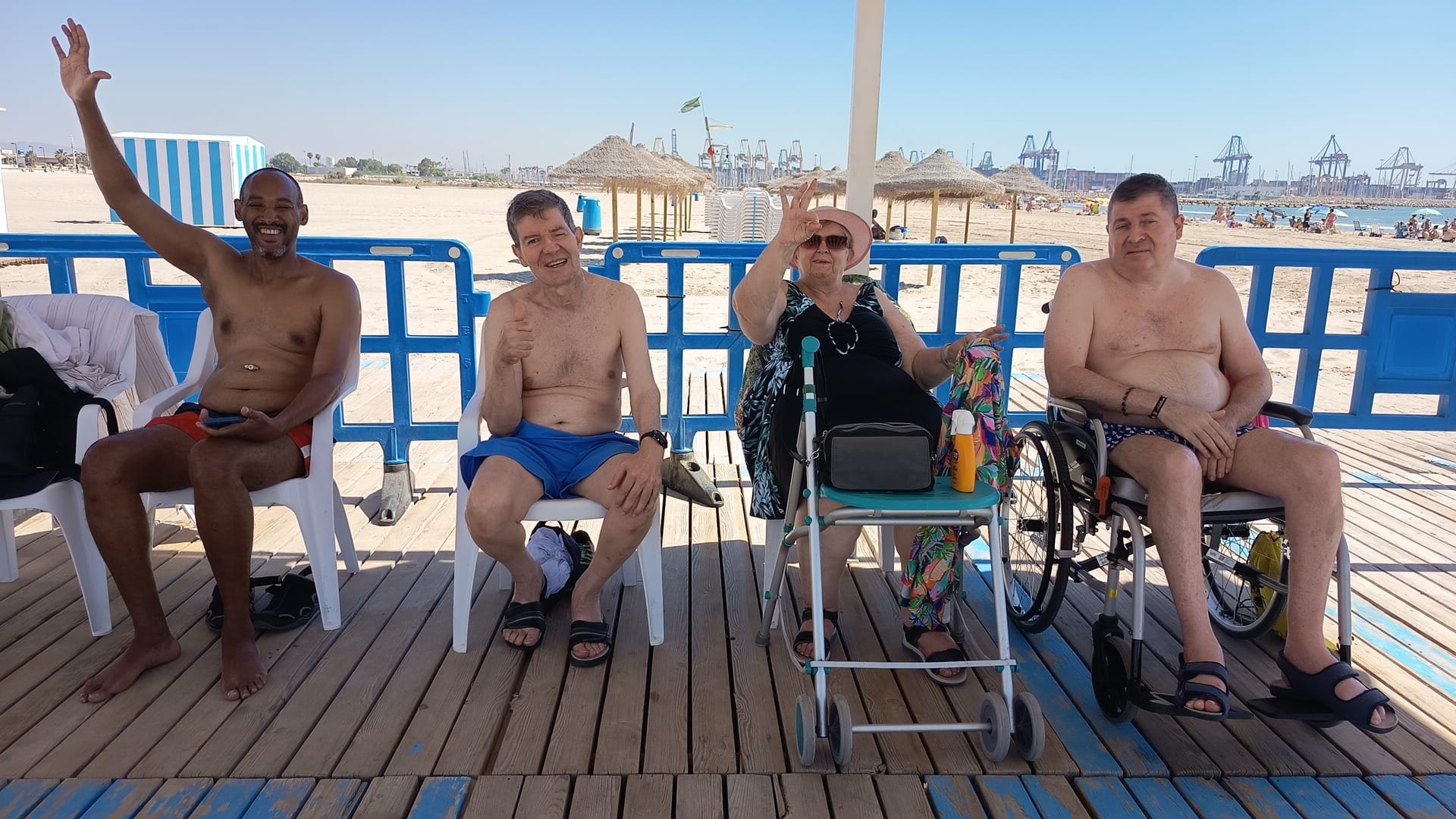 Día de playa para las personas con DCA del C.D. Ruzafa 