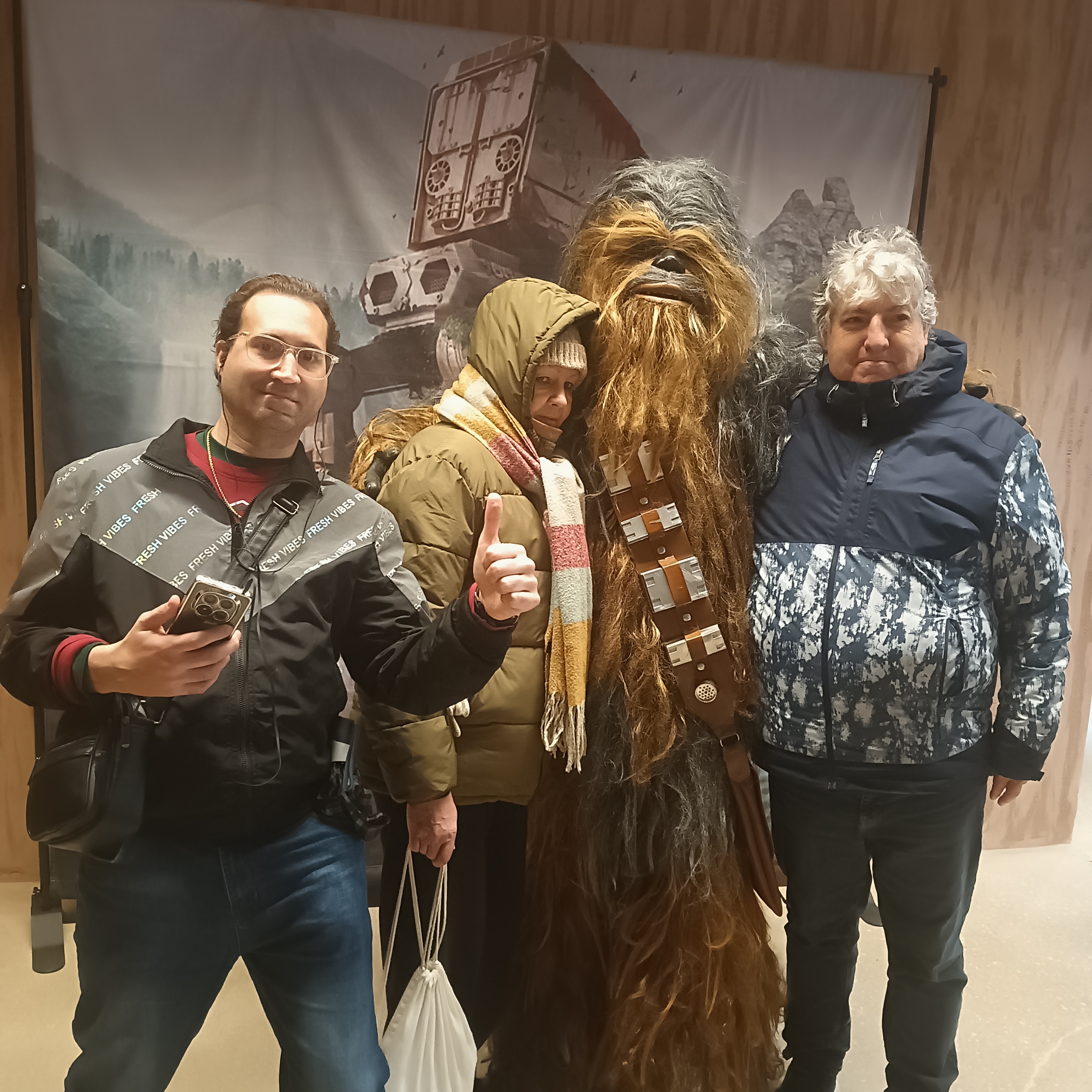 Les persones usuàries del CEEM Mossèn Cirilo han gaudit del Retroweekend d'Alcoi, un esdeveniment fascinant dedicat al món retro 