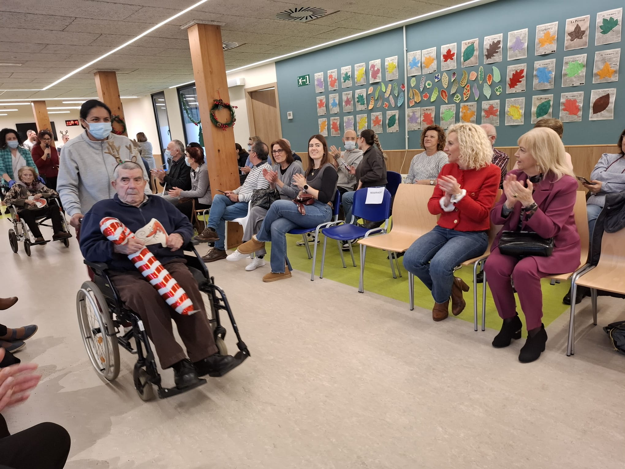 Festa de Nadal del C.D. Ana Lluch a la qual han assistit la directora general de l'IVASS i l'alcaldessa de Meliana 