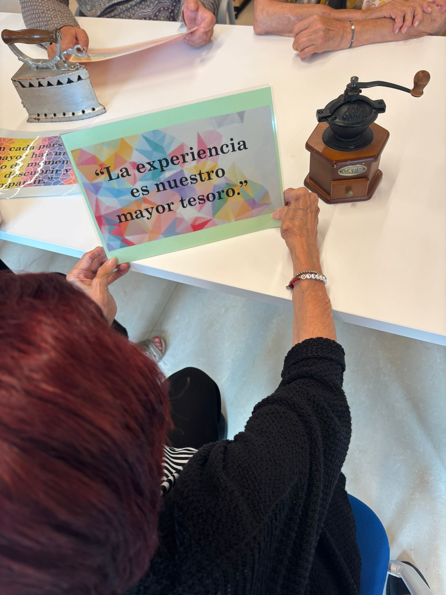 En el Centre de Dia Ana Lluch hem celebrat el Dia Internacional de les Persones Majors amb una activitat molt especial 