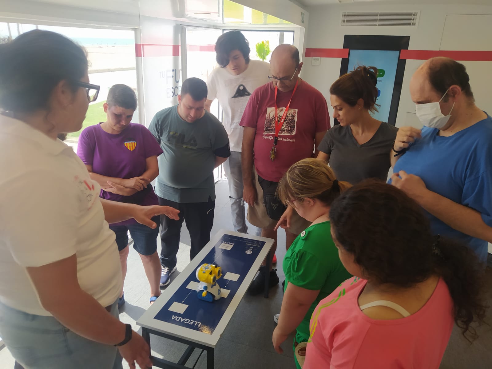 Actividad de tecnología del C.O. Mare de Déu del Castell (Cullera)