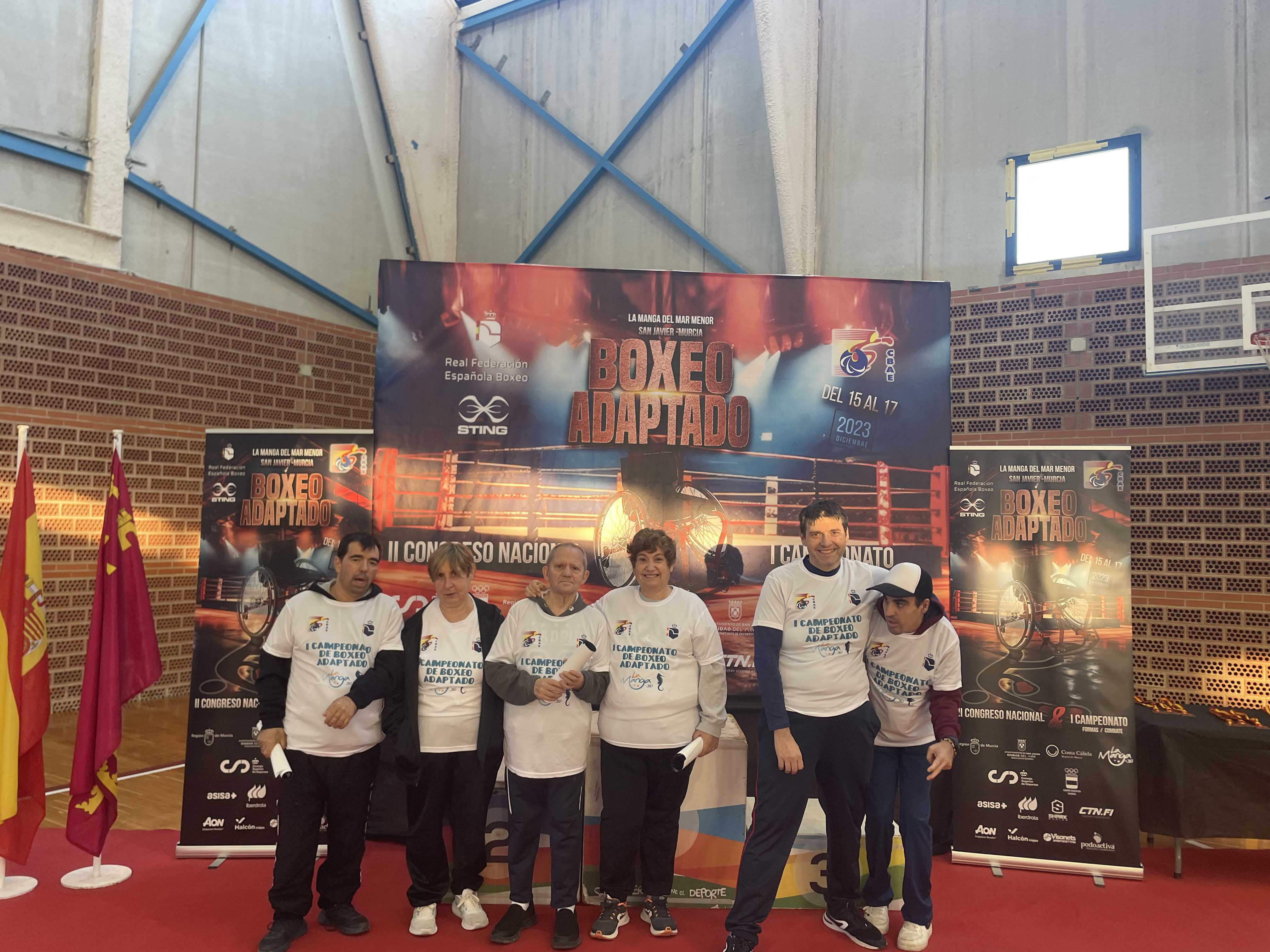 Personas usuarias de la Residencia Caixa Ontinyent de Xàtiva del IVASS han participado en el I Campeonato Nacional de Boxeo Adaptado en San Javier La Manga 