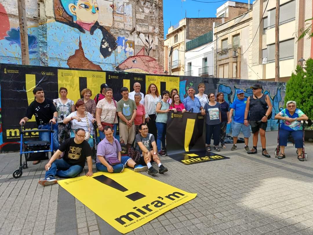 El C.O. “EL MAESTRAT” participa en la puesta de carteles de la Muestra de Artes Inclusivas en Benicarló
