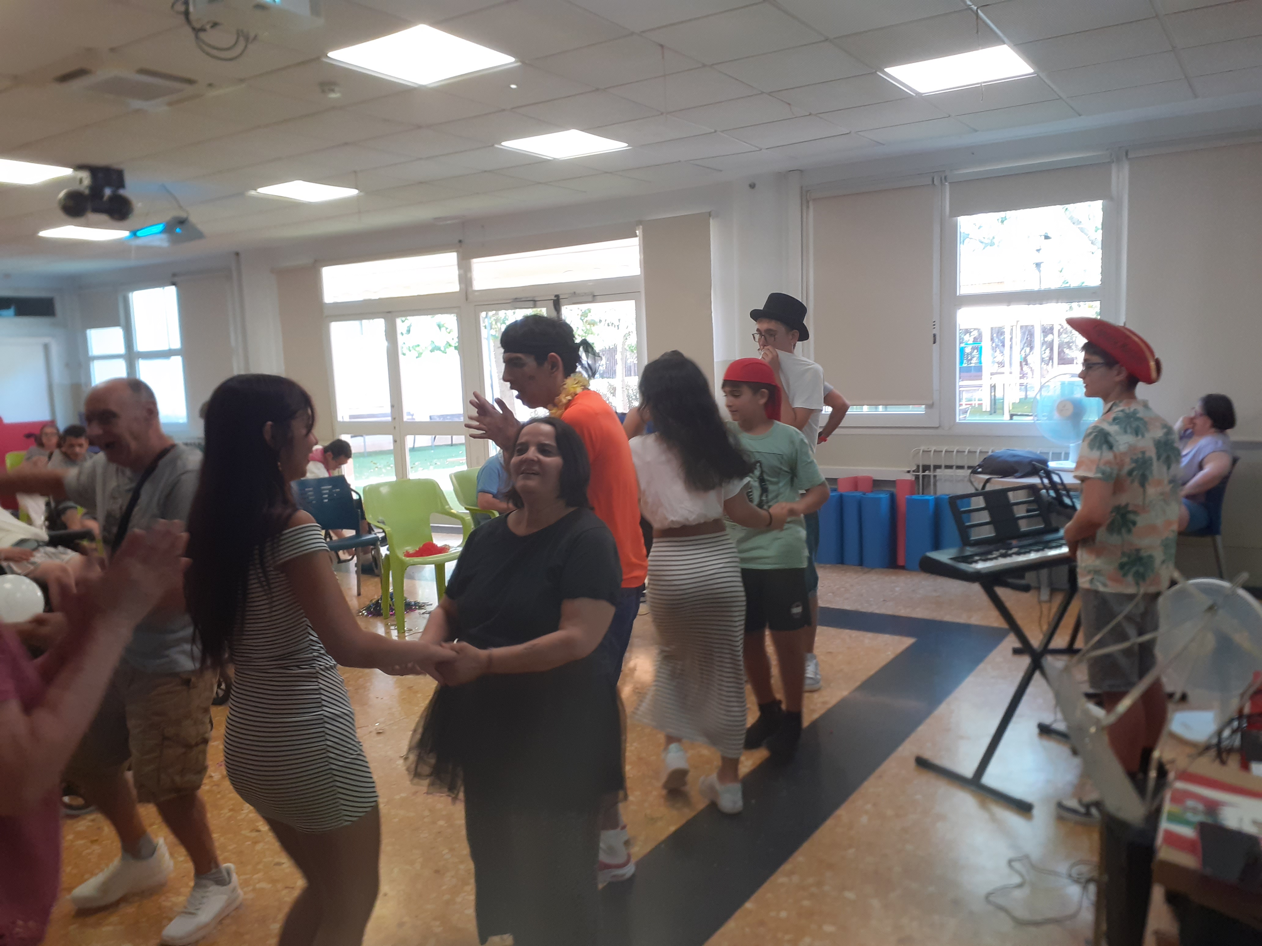 “GOT TALENT 2025” i més... en la residència l'Almara de Burjassot 