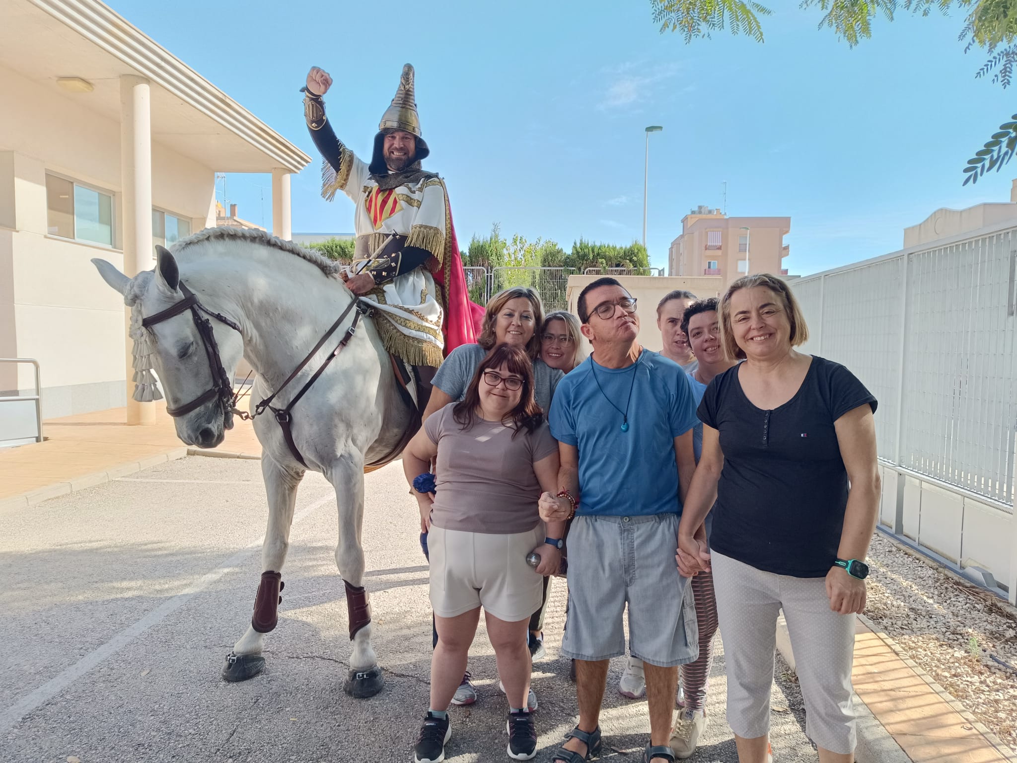 En el Dia de la Comunitat Valenciana el Rei Jaume I visita el C.O. Altabix 
