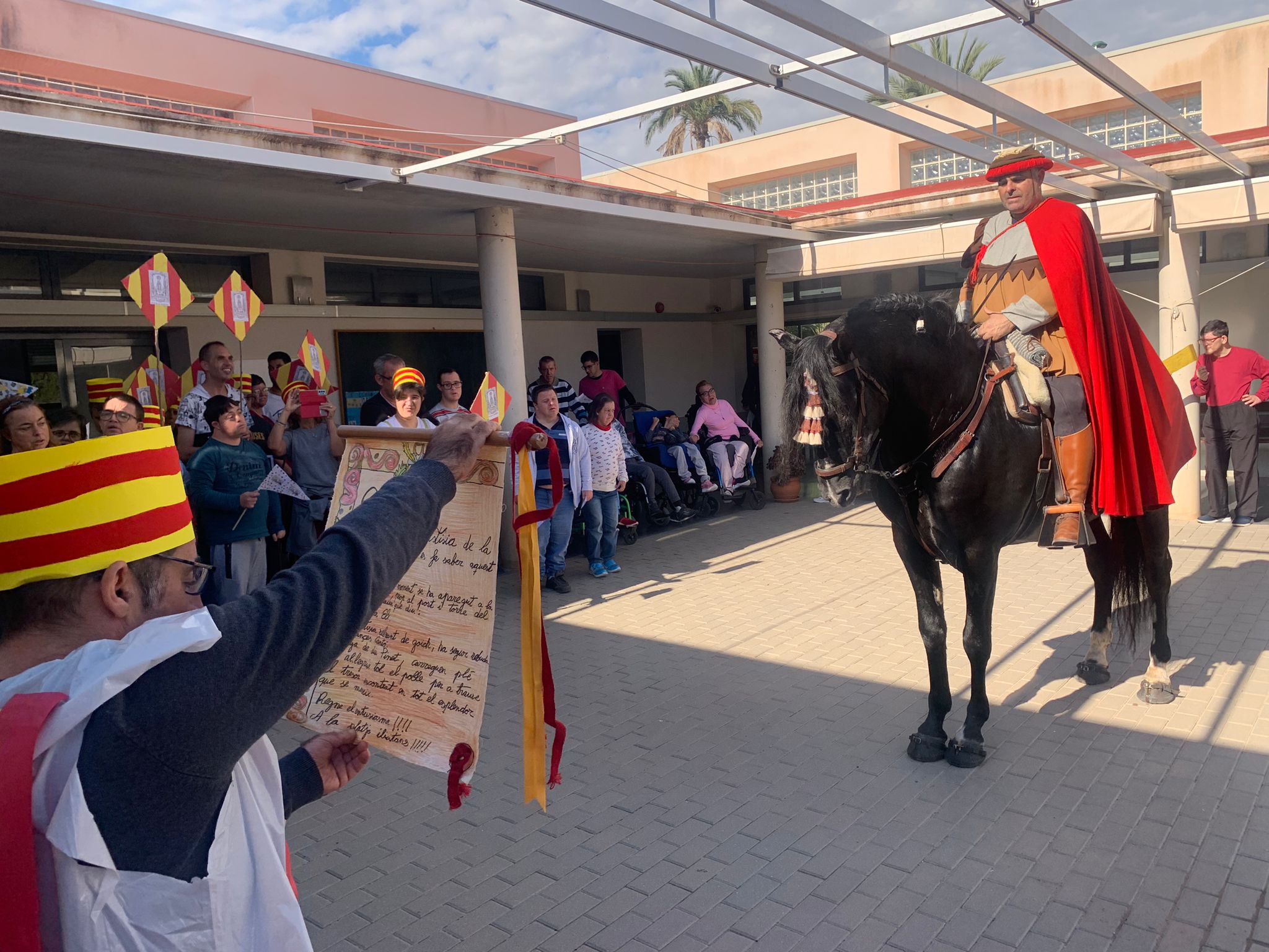 El C.O. Altabix del IVASS en Elche recibe la visita de Cantó