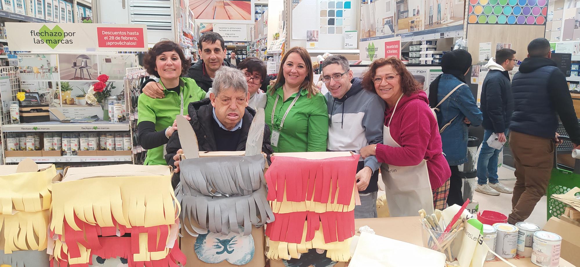 Participación de la Residencia Bennàger (Aldaya) en un taller de manualidades