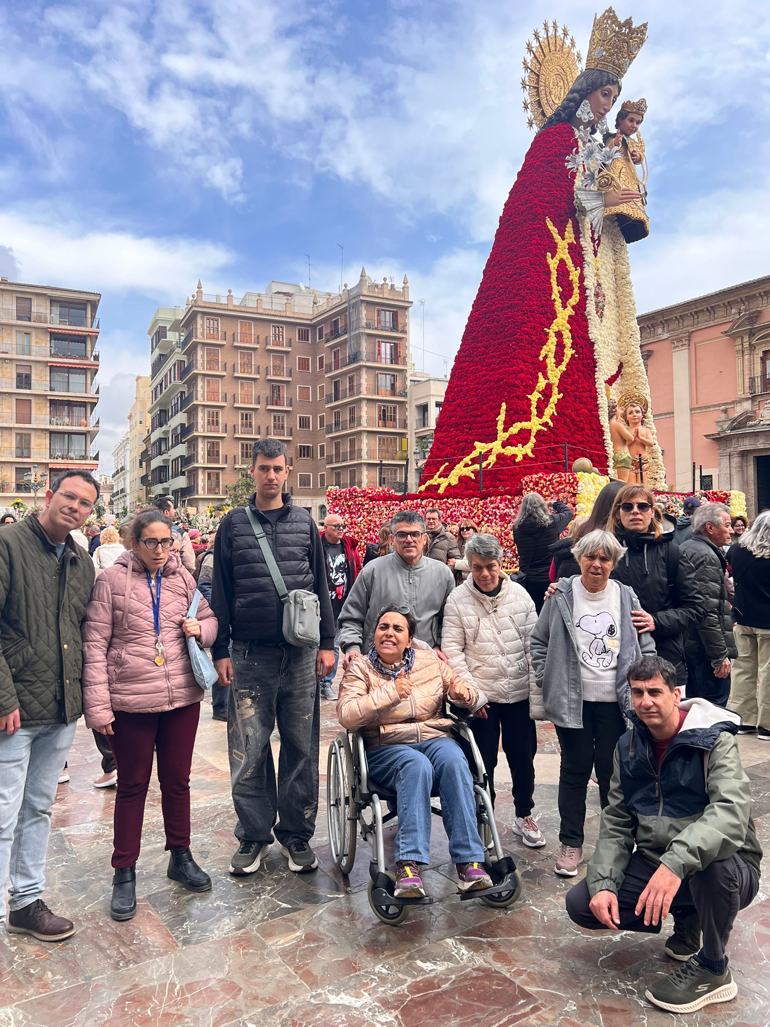 Les persones amb discapacitat intel·lectual del Centre Ocupacional Marxalenes han visitat a la Mare de Déu dels Desemparats 