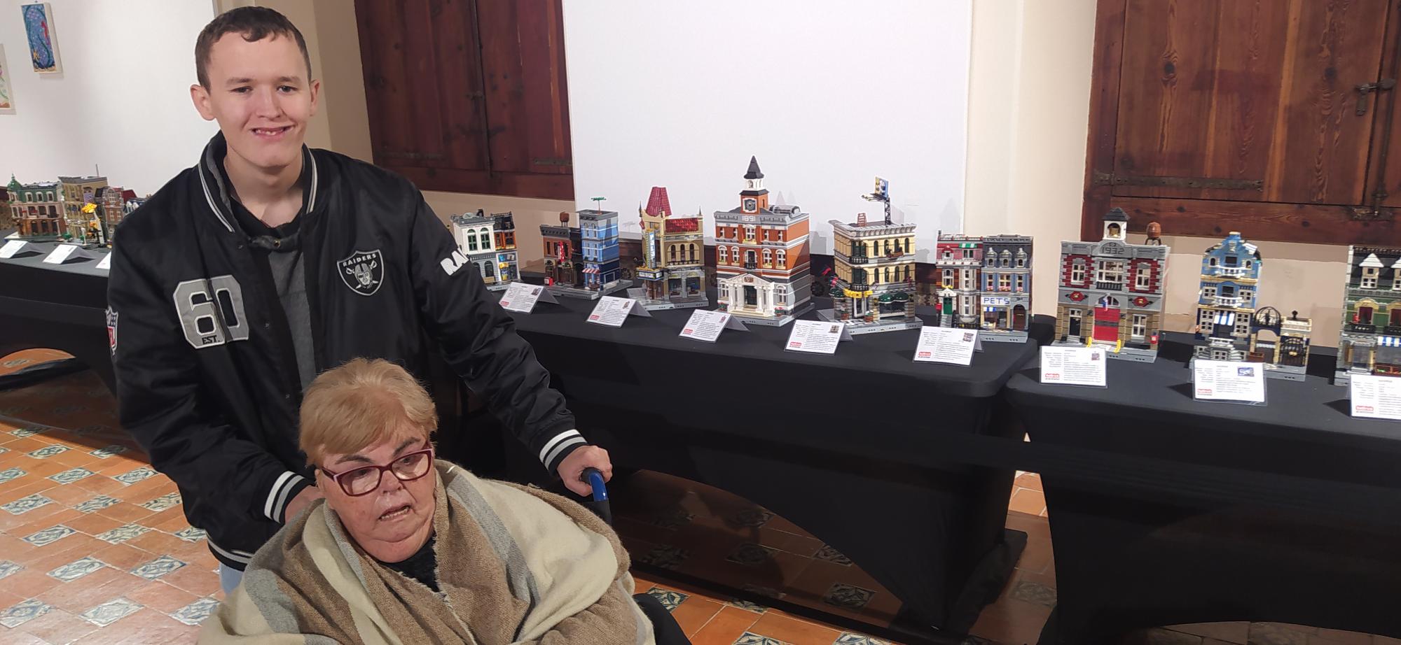 Visita a exposición cultural